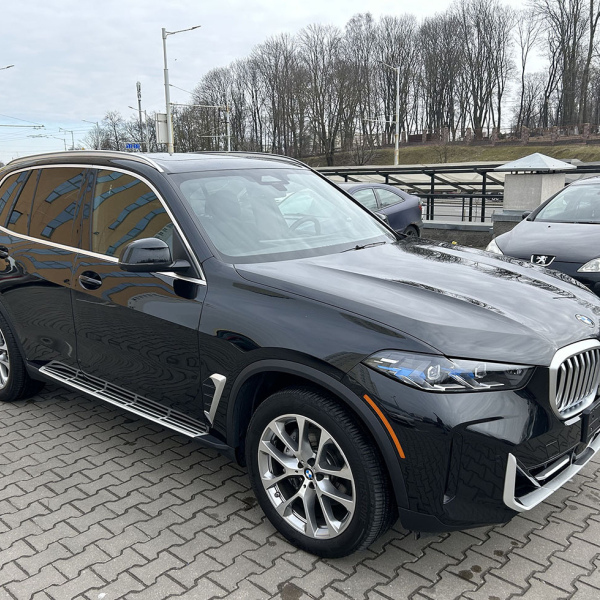 BMW X5 40i 2023