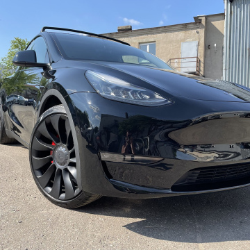 Tesla Model Y 2020