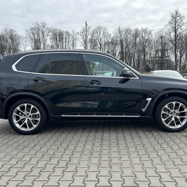 BMW X5 40i 2023